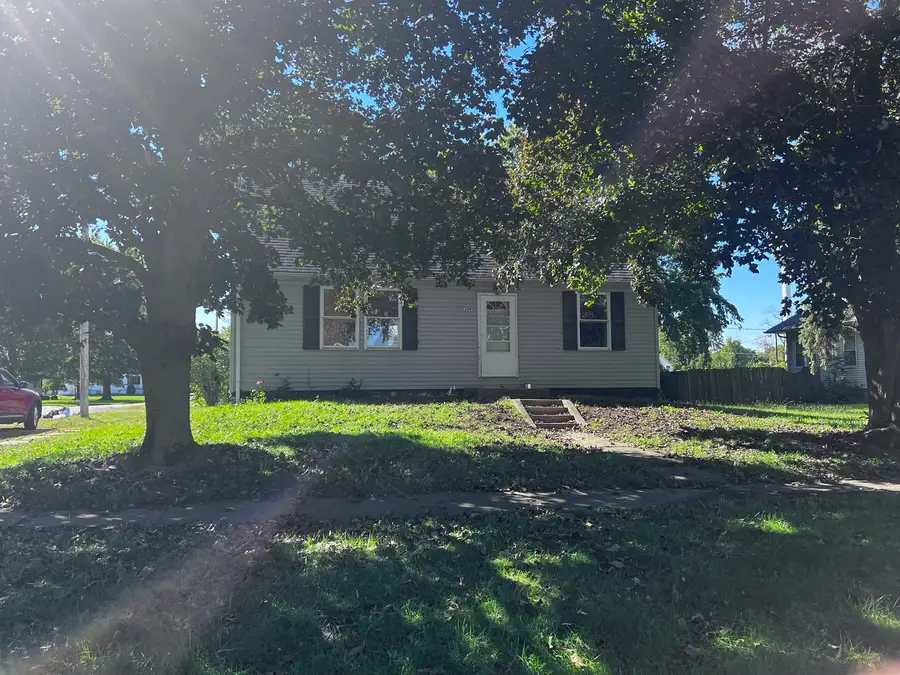 309 E Main Street, Buckley, IL 60918 - #3