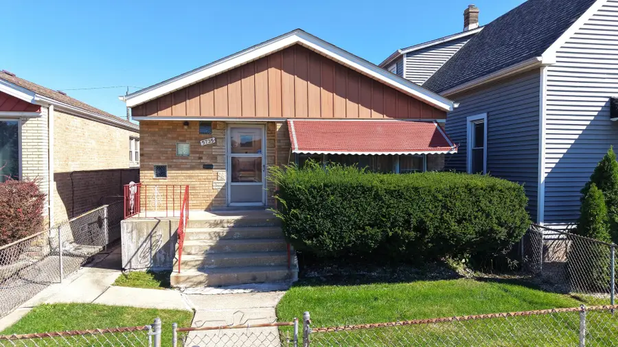 5735 S Moody Avenue, Chicago, IL 60638 - #2