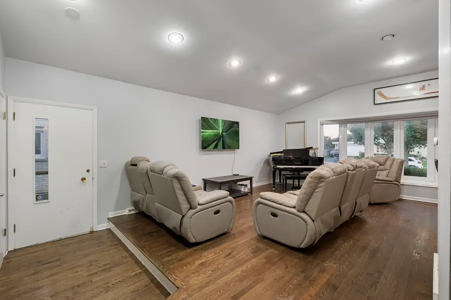 708 Barberry Road, Highland Park, IL 60035 - #2