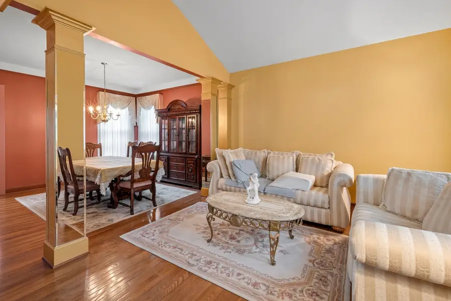 145 Rosewood Drive, Streamwood, IL 60107 - #3