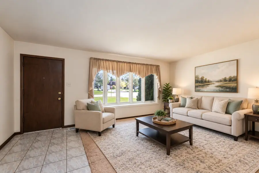 16632 Leslie Drive, Orland Hills, IL 60487 - #2