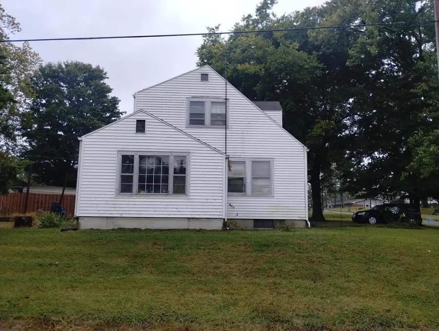 604 N Green Street, Anna, IL 62906 - #3