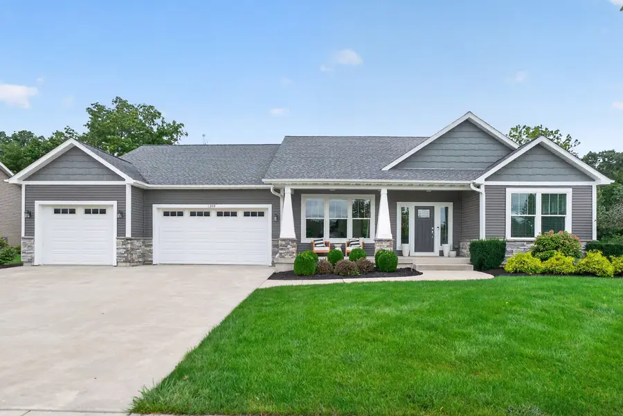 1203 War Admiral Drive, Genoa, IL 60135 - #2