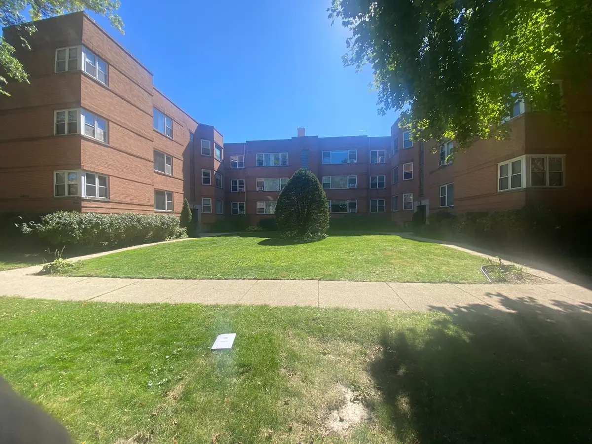 2637 W Fitch Avenue #1E, Chicago, IL 60645 - #1