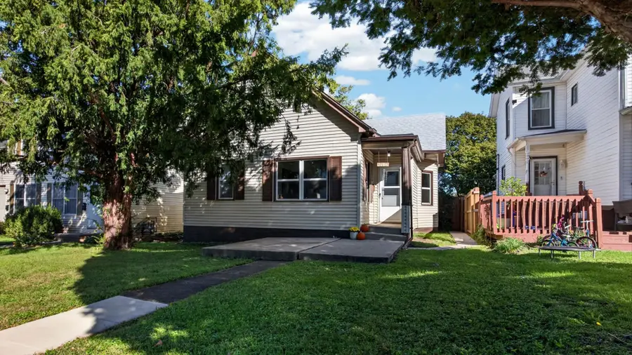 510 1/2 E Mulberry Street, Bloomington, IL 61701 - #2