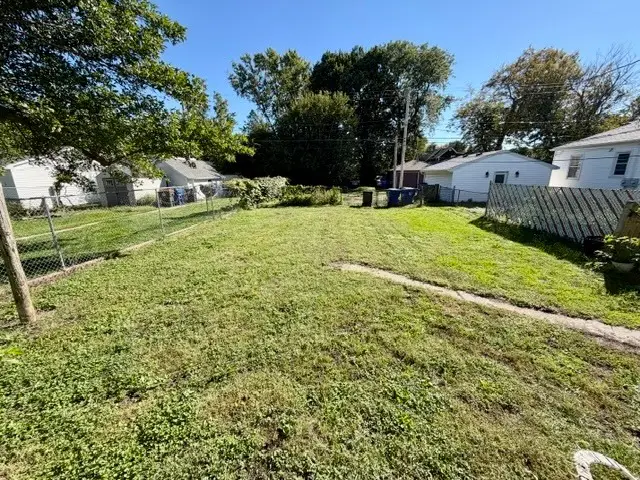1553 W 17th Street, Davenport, IA 52804 - #3