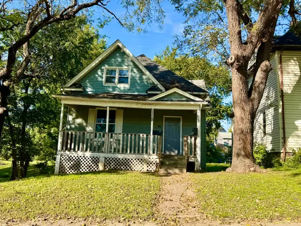 1112 N Gaines Street, Davenport, IA 52804