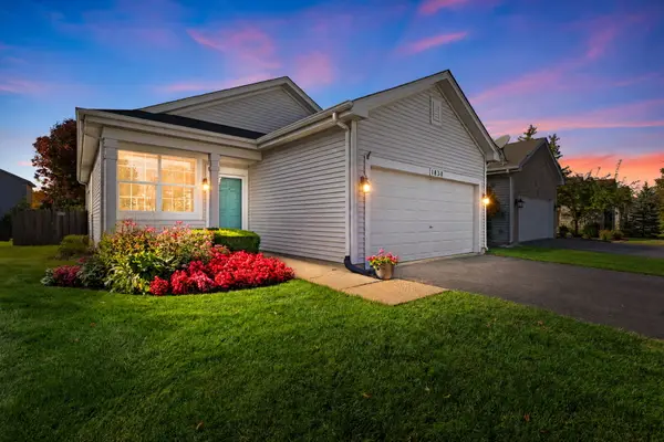 1830 S Fallbrook Drive #1830, Round Lake, IL 60073