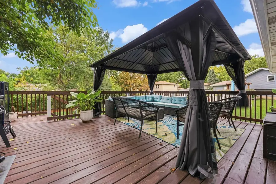 480 Charles Court, South Elgin, IL 60177 - #3