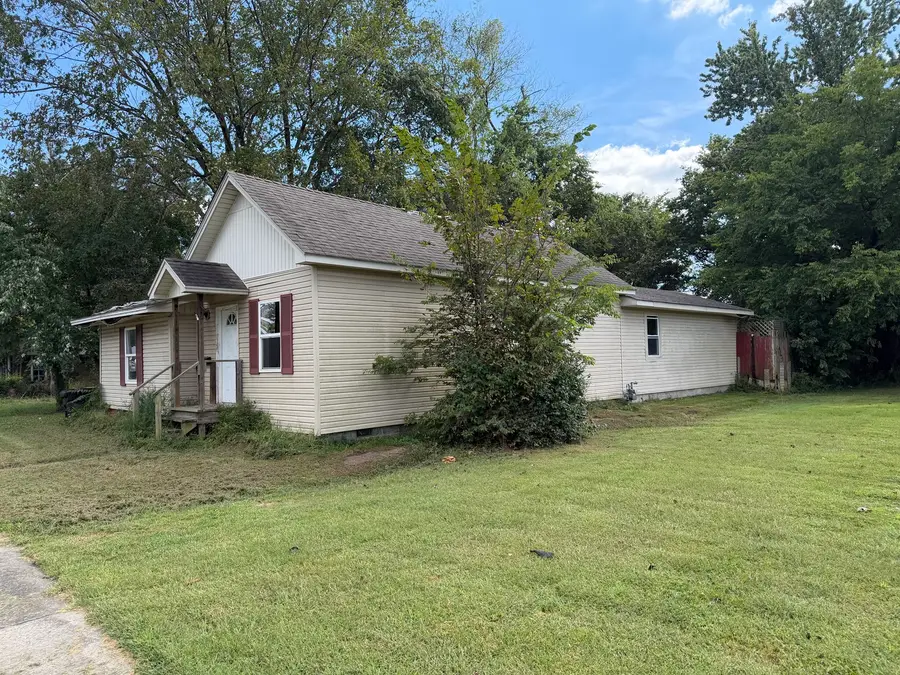 608 E 8th Street, Metropolis, IL 62960 - #2