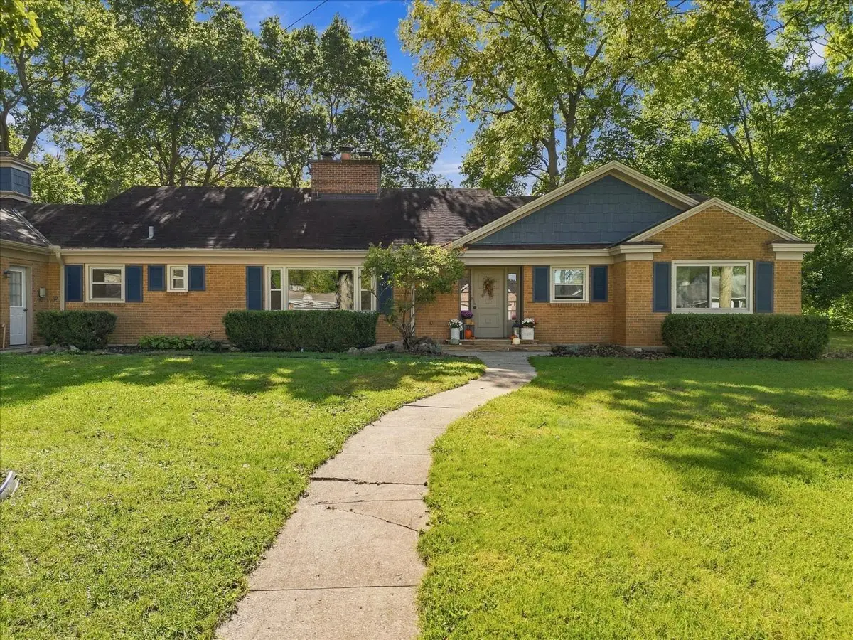 1020 Eustace Drive, Dixon, IL 61021 - #1