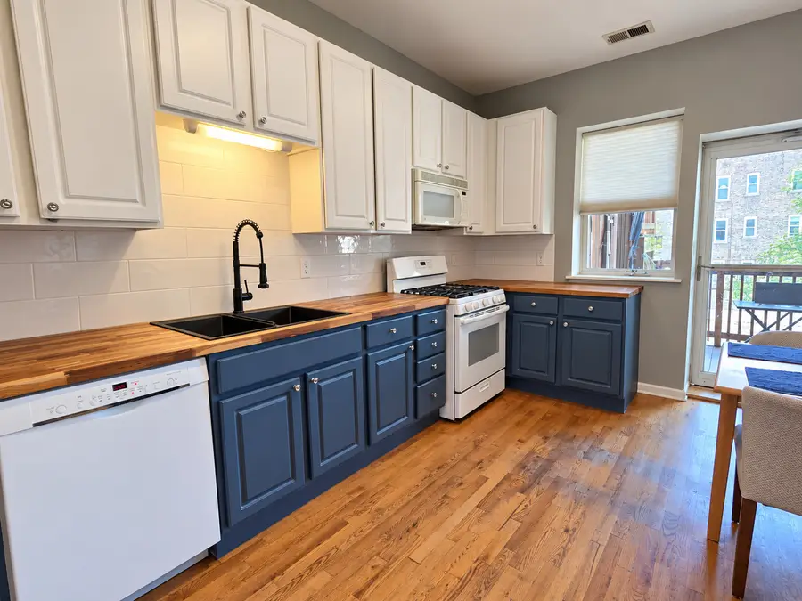 4738 N Magnolia Avenue #2, Chicago, IL 60640 - #2