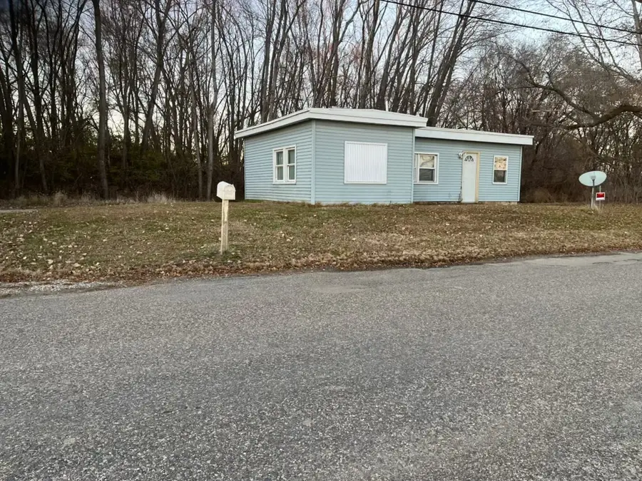 3928 S Concord Street, Davenport, IA 52802 - #3