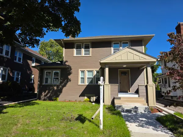 418 Hull Court, Waukegan, IL 60085