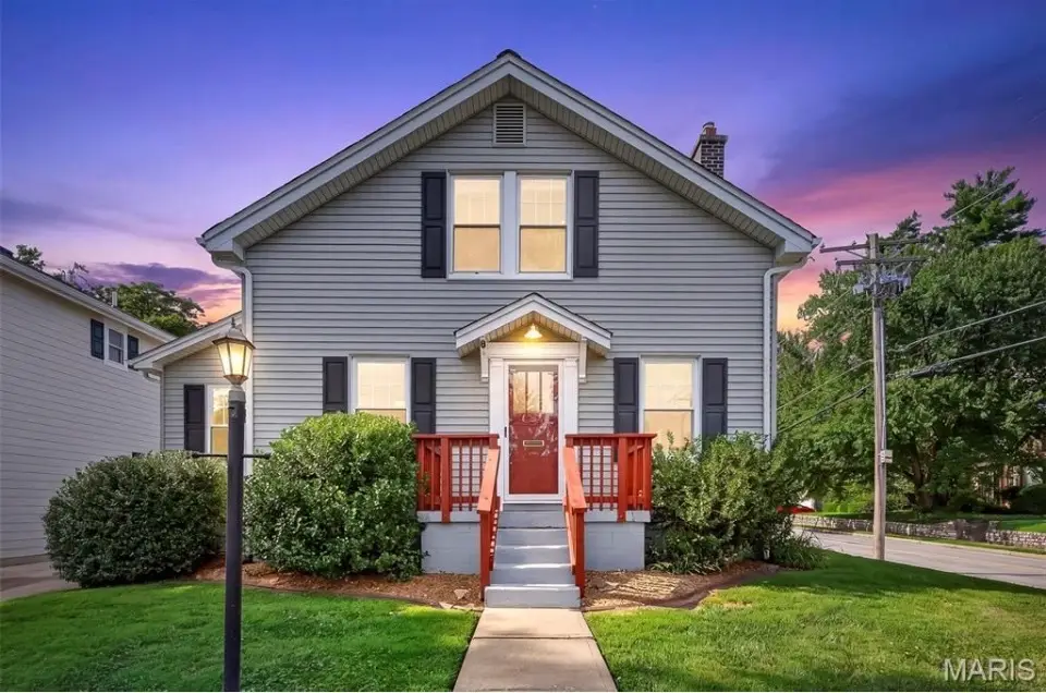 904 Chelsea Avenue, Glendale, MO 63122 - #1