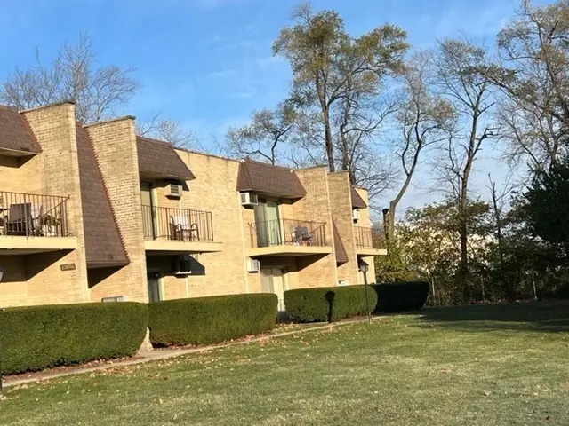 12820 S 71st Avenue #101, Palos Heights, IL 60463 - #1