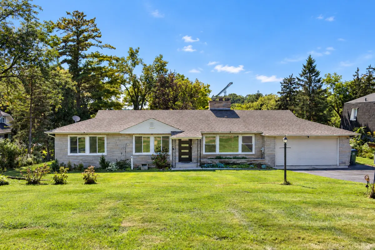 411 E Main Street, Cary, IL 60013 - #1