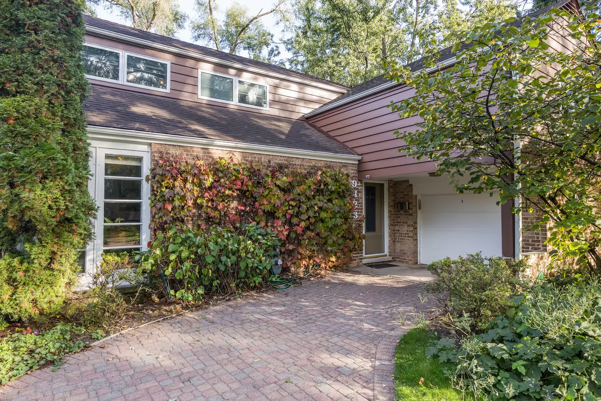9423 Lincolnwood Drive, Evanston, IL 60203 - #1