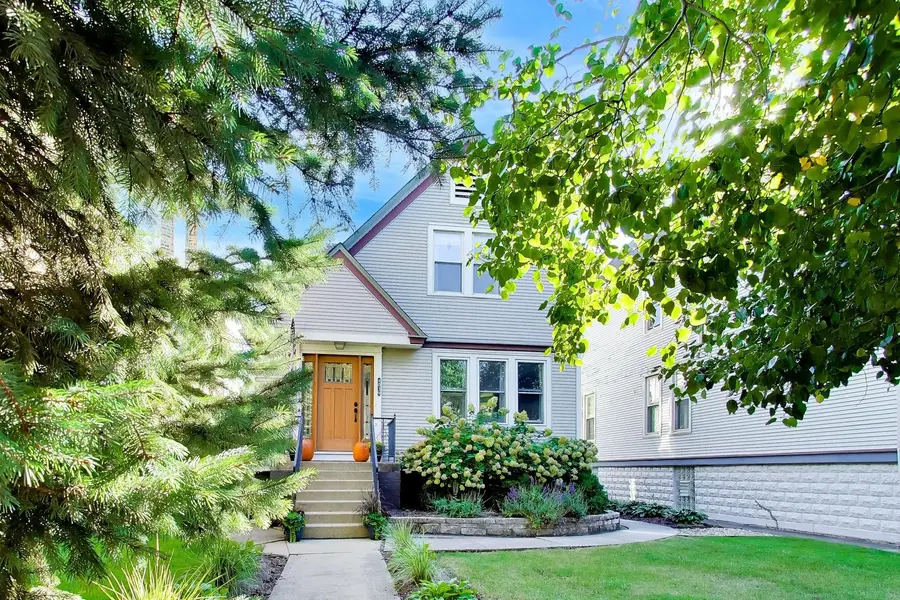 4039 N Harding Avenue, Chicago, IL 60618 - #2