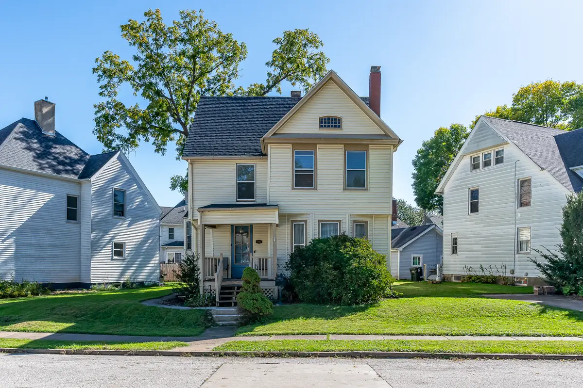 1941 Walling Court, Davenport, IA 52803 - #1