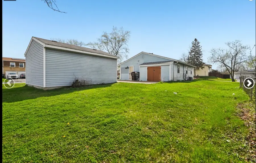 3520 School Drive, Country Club Hills, IL 60478 - #3