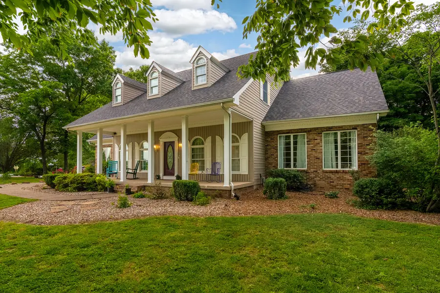 205 Blackhawk Drive, Carbondale, IL 62901 - #2