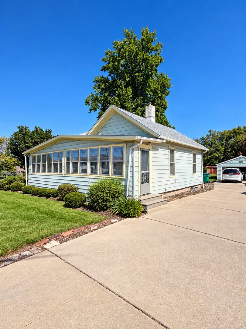 1715 N Bloomington Street, Streator, IL 61364 - #2
