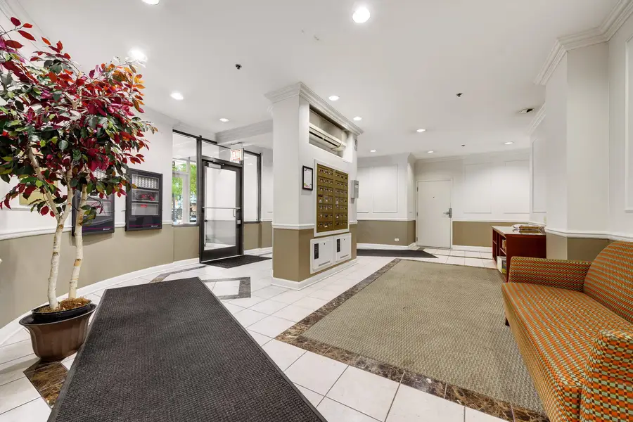 920 W Madison Street #B6, Chicago, IL 60607 - #2