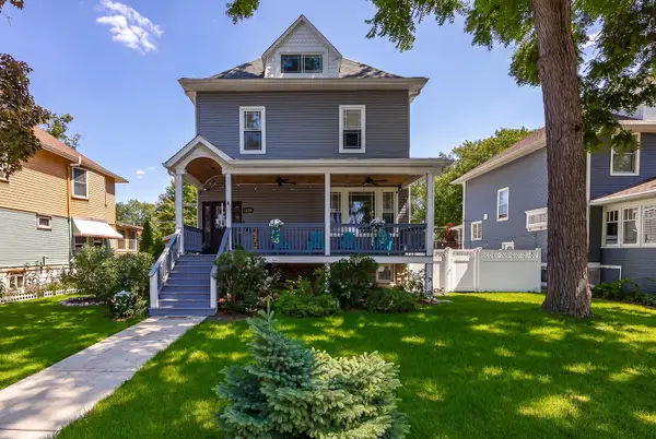 3239 Wesley Avenue, Berwyn, IL 60402