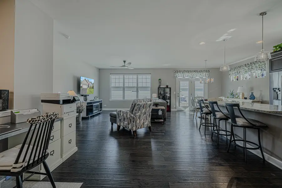 211 N Sunset Lane, Addison, IL 60101 - #2