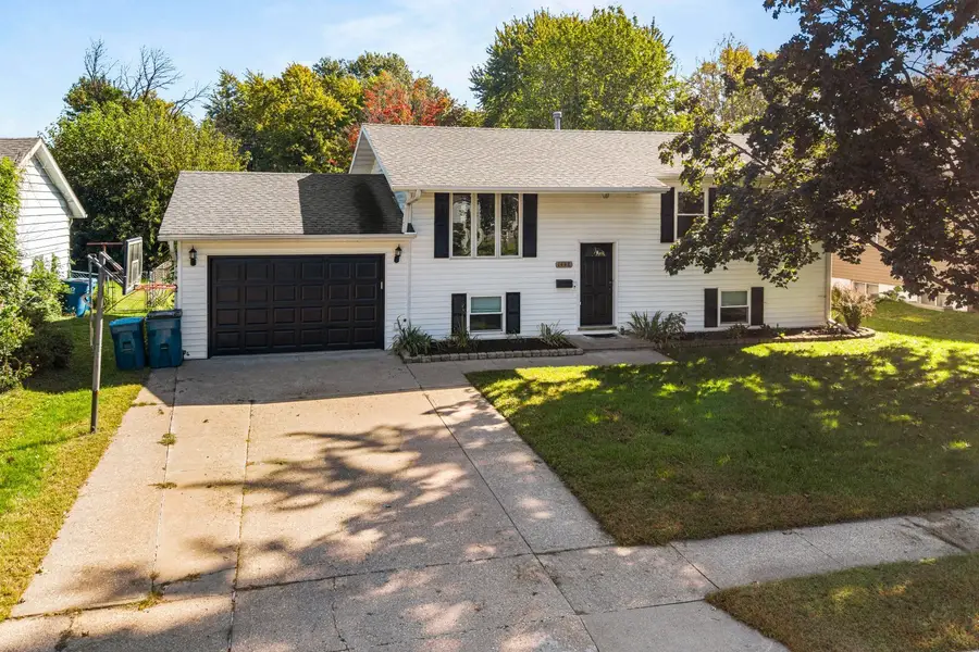 1448 17th Avenue, Camanche, IA 52730 - #3