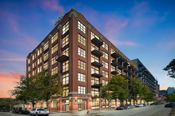1250 W Van Buren Street #511, Chicago, IL 60607