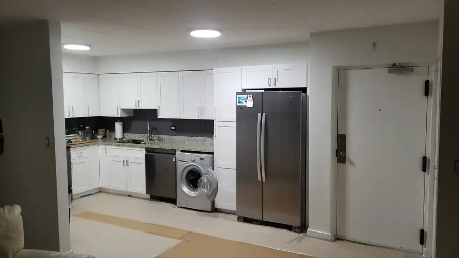 580 E Lawrence Avenue #102, Roselle, IL 60172 - #2