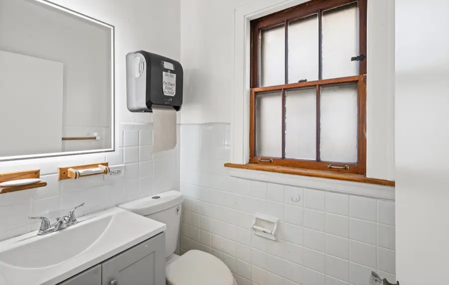 1737 N Sayre Avenue, Chicago, IL 60707 - #3