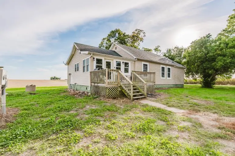 6528 Lilac Road, Clinton, IL 61727 - #2
