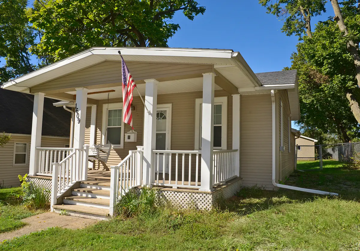1609 Sycamore Street, Ottawa, IL 61350 - #1