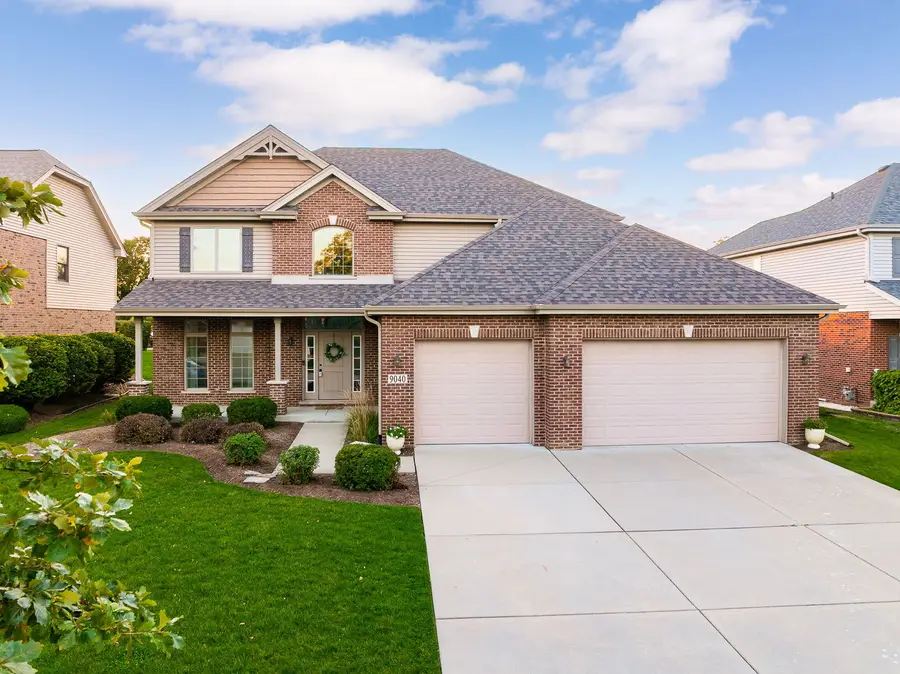 9040 Witham Lane, Woodridge, IL 60517 - #2