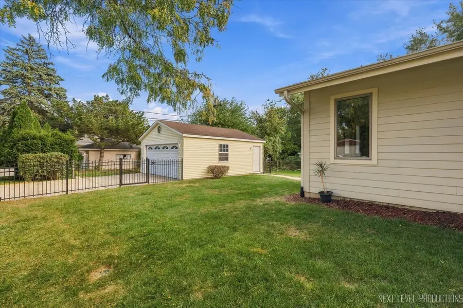 331 E View Street, Lombard, IL 60148 - #3
