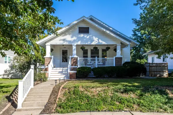 334 W Garfield Street, Davenport, IA 52803
