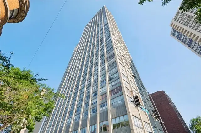 655 W Irving Park Road #1211, Chicago, IL 60613 - #1