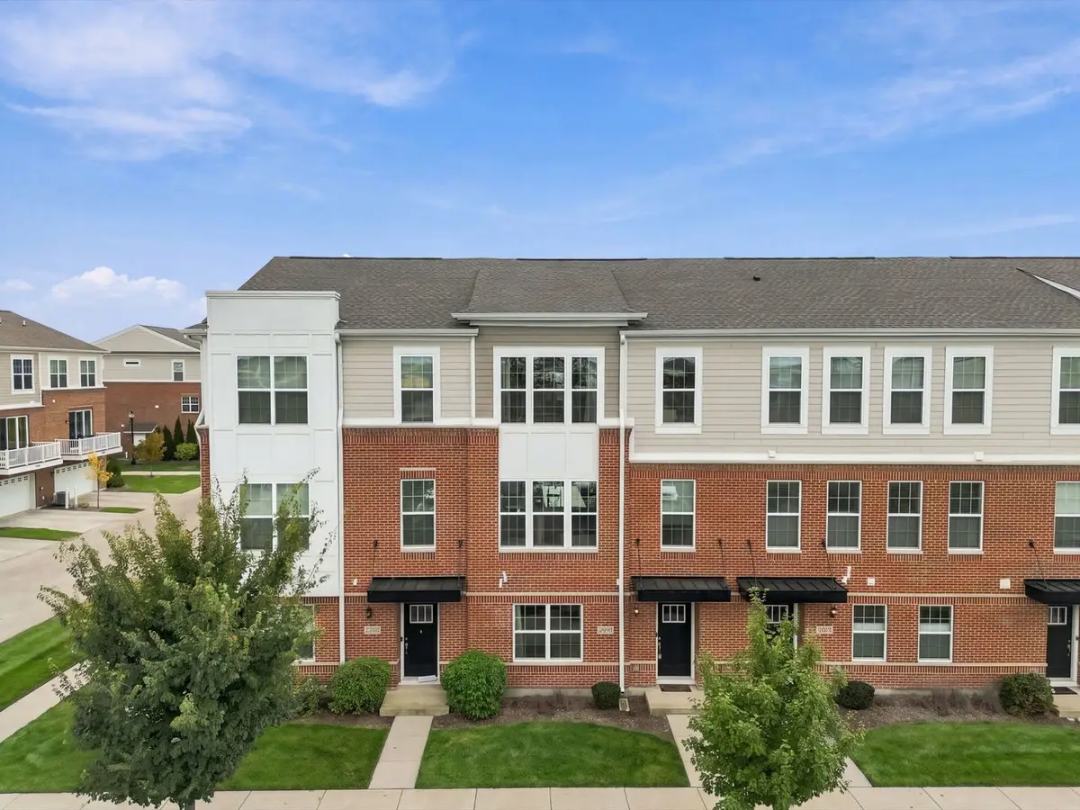 2910 Reflection Drive, Naperville, IL 60564 - #1