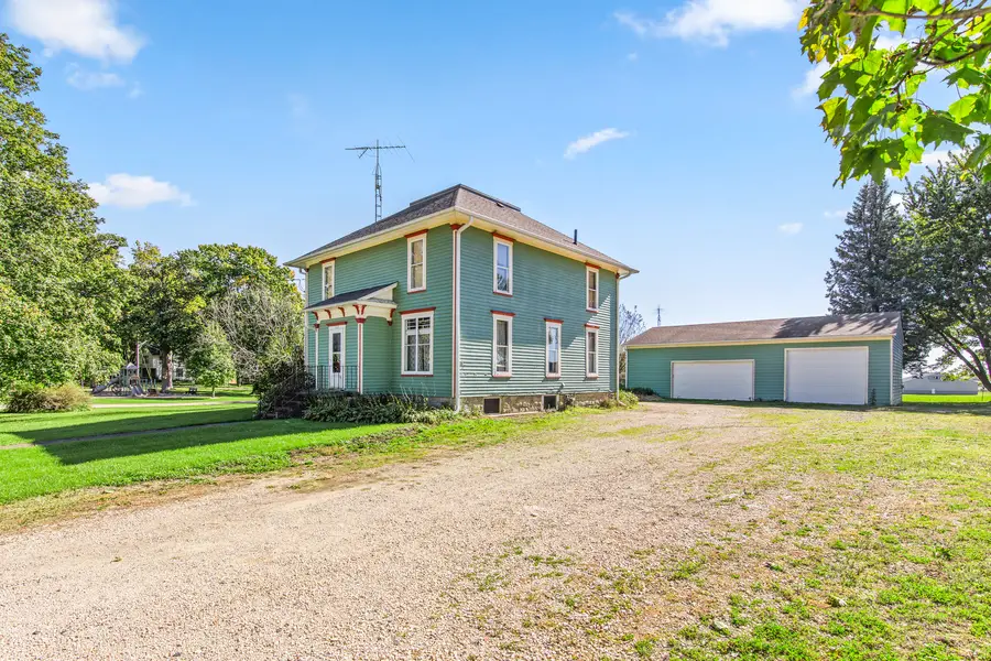 611 Chicago Road, Paw Paw, IL 61353 - #3