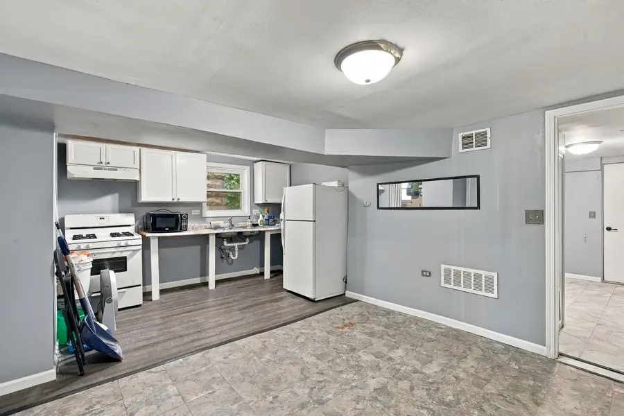 2956 N Elston Avenue, Chicago, IL 60618 - #3