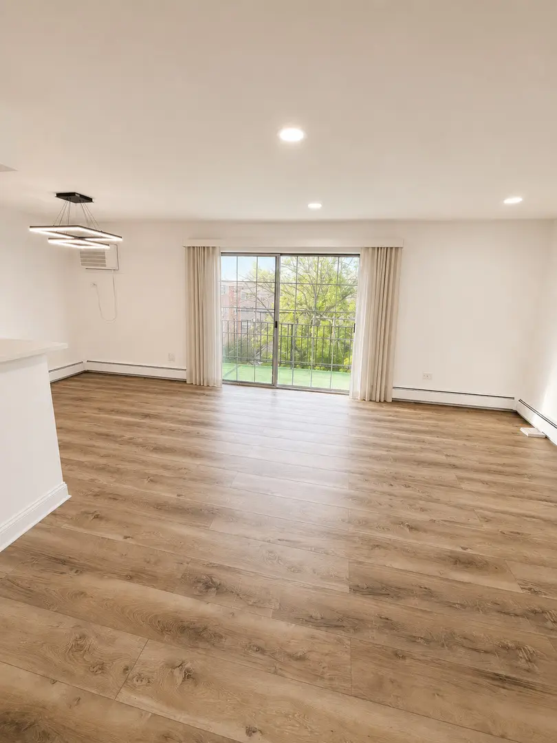 7101 Oconnell Drive #2C, Chicago Ridge, IL 60415 - #3