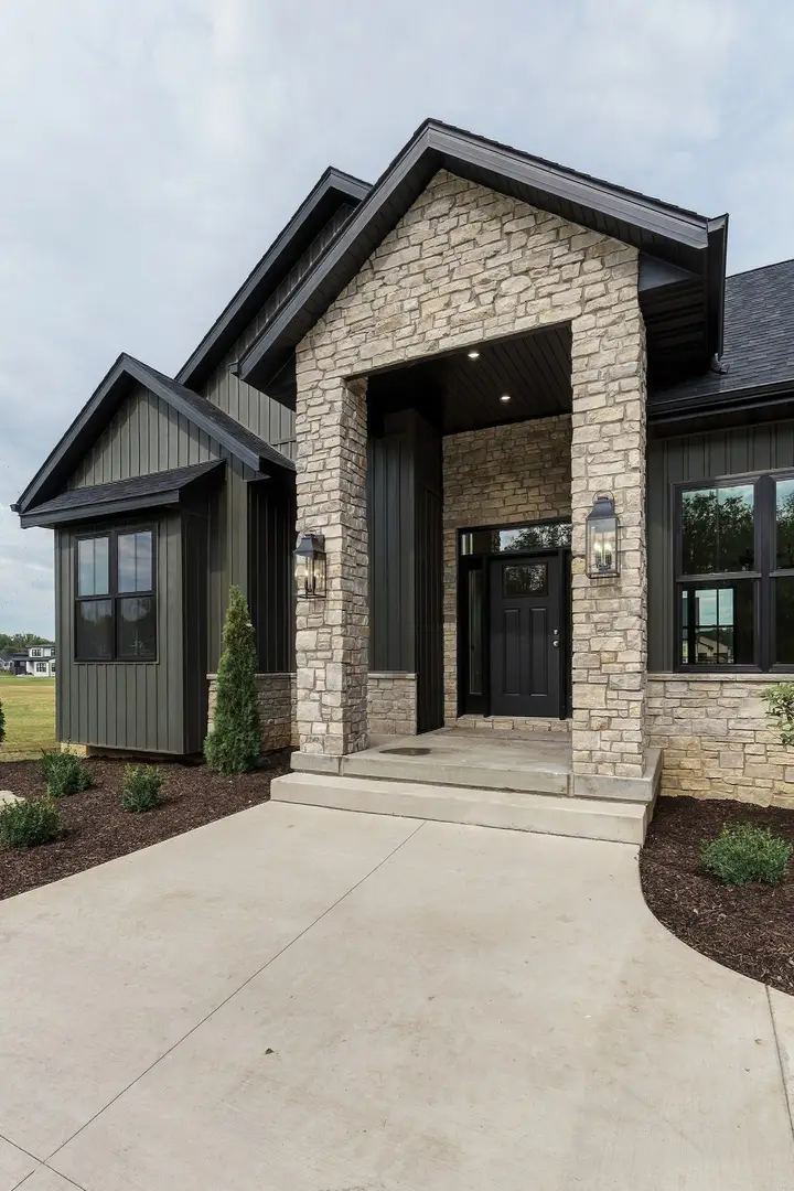237 Mason Drive, Riverdale, IA 52722 - #3