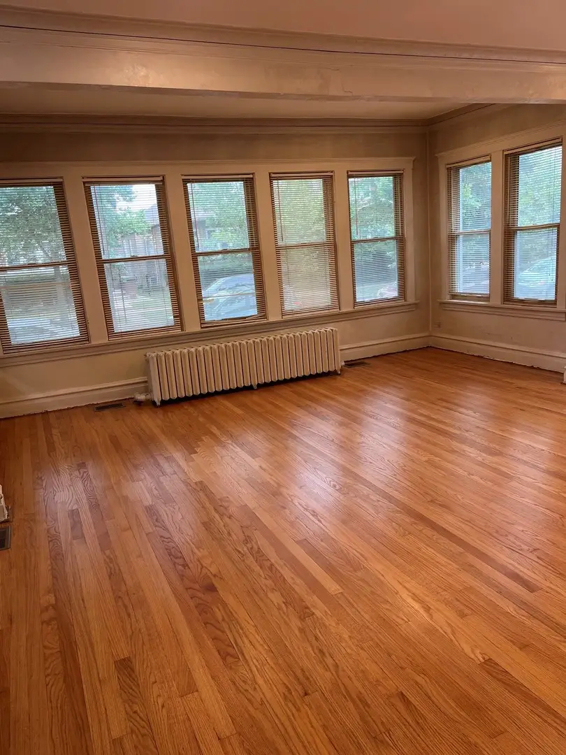 6520 N Fairfield Avenue, Chicago, IL 60645 - #3