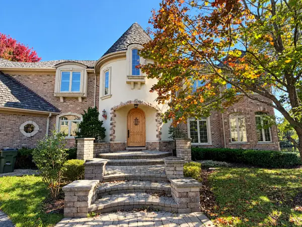 26421 N Middleton Parkway, Mundelein, IL 60060