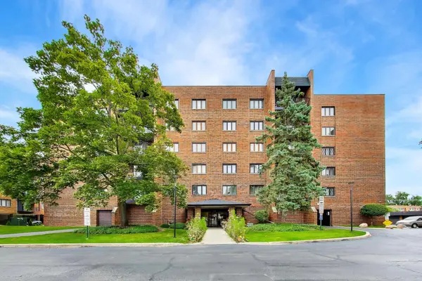9346 Landings Lane #406, Des Plaines, IL 60016
