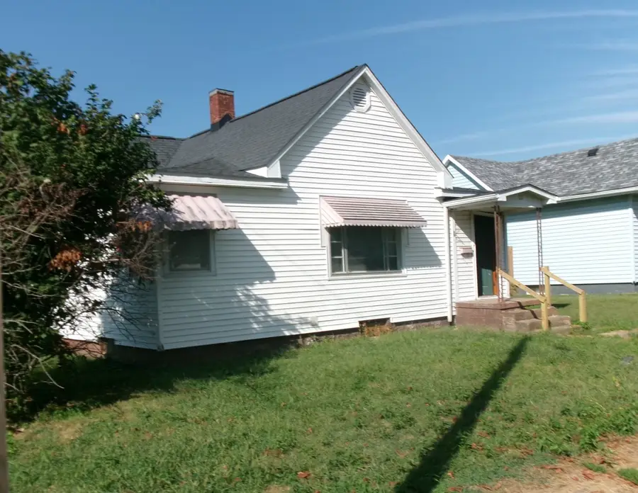127 Victor Street, Westville, IL 61883 - #2