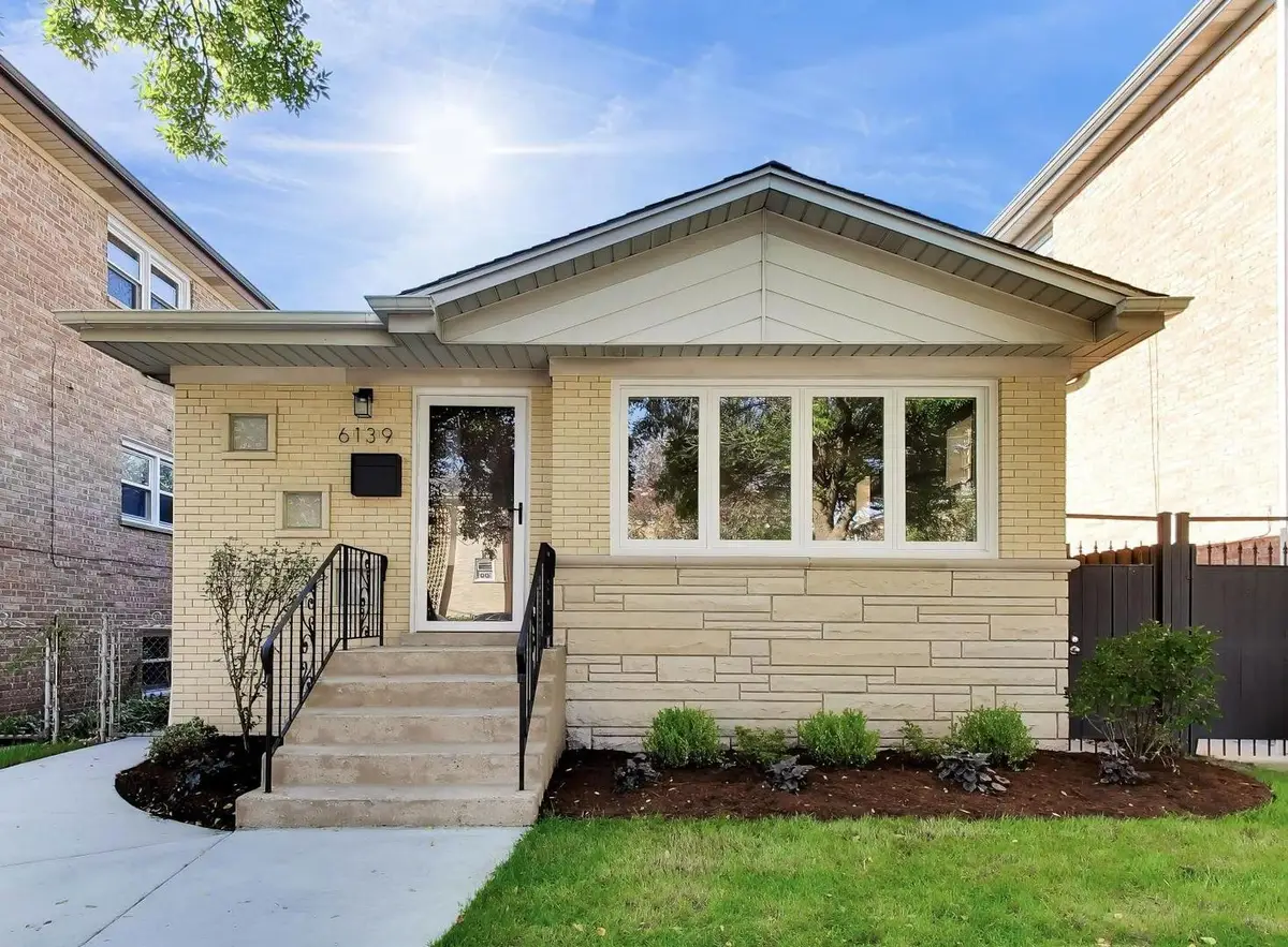 6139 W Montrose Avenue, Chicago, IL 60634 - #1